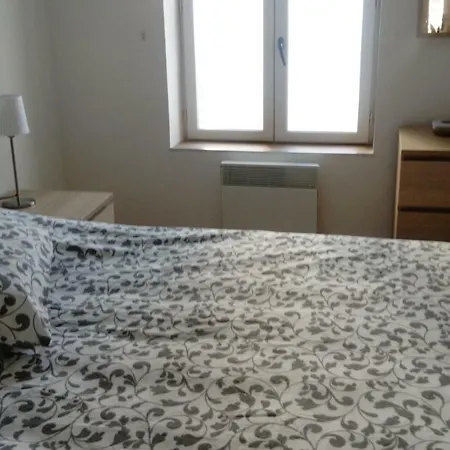 Les 3 Tours 1e Etage Carcassonne