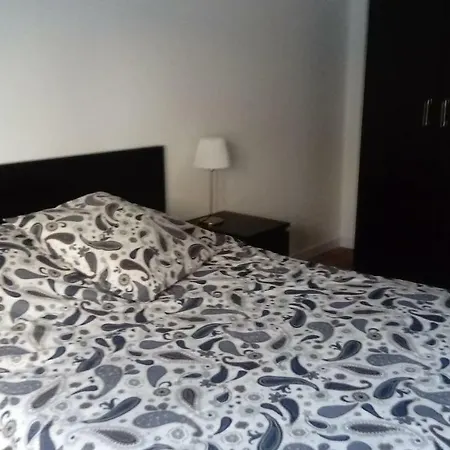 Les 3 Tours 1e Etage Apartament Carcassonne